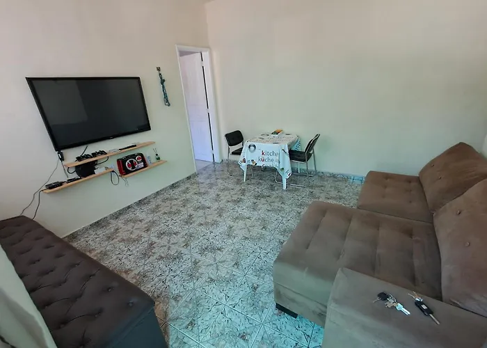 Casa Com 2 Camas Queen E 1 King Em Quartos Climatizados